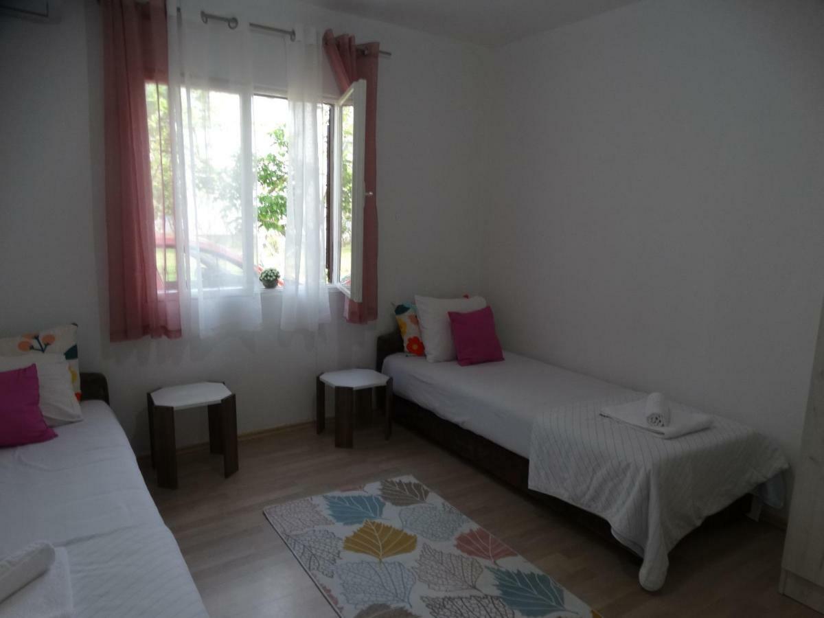 Apartament Apartman Zorana Bar Zewnętrze zdjęcie