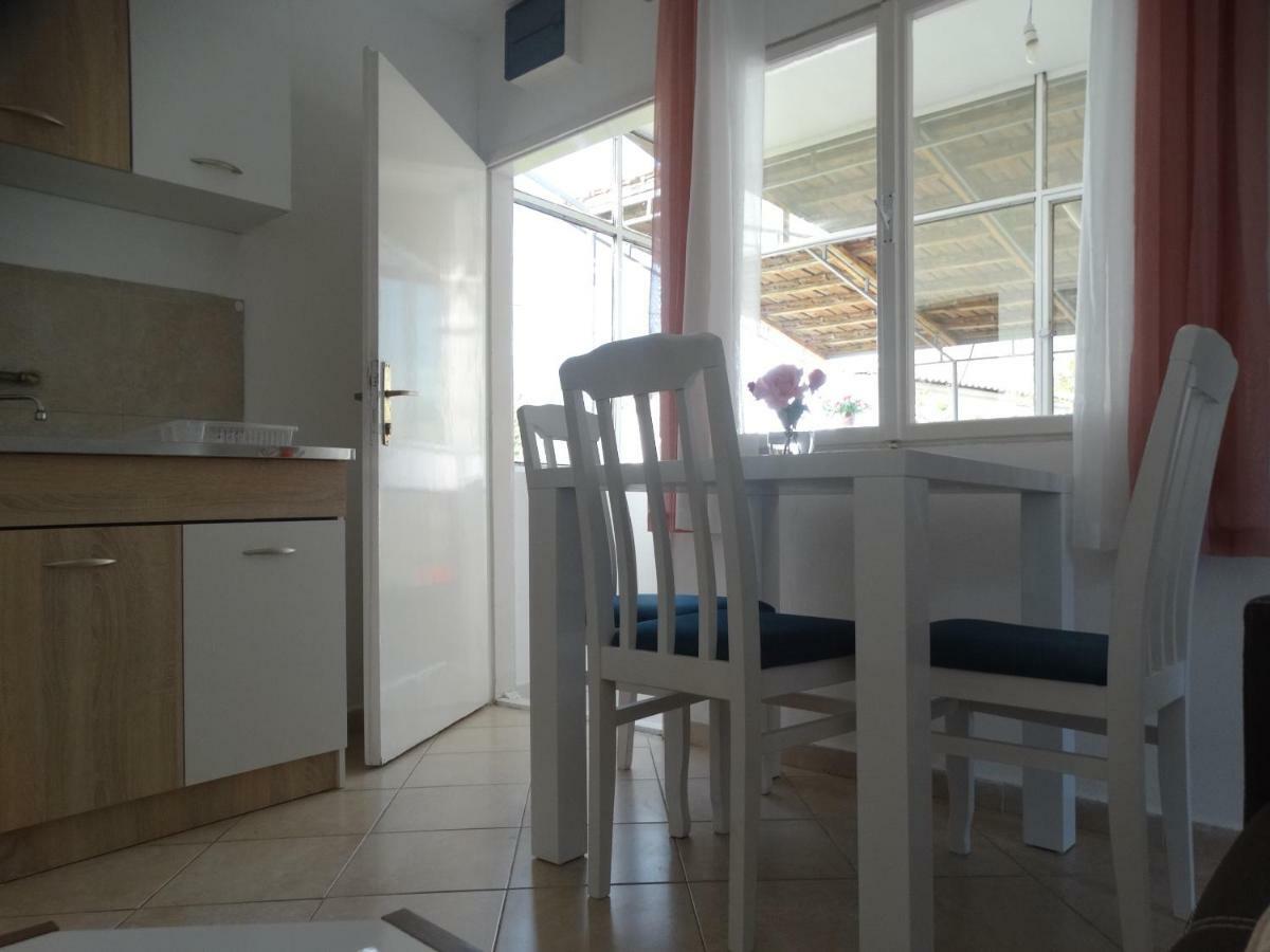 Apartament Apartman Zorana Bar Zewnętrze zdjęcie